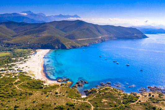 Tour de l’île de Beauté